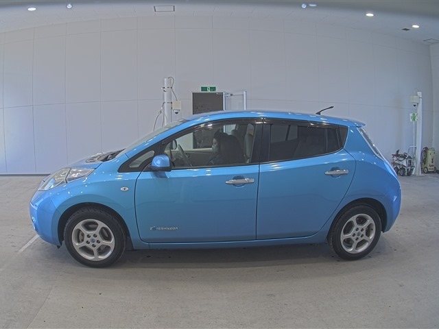 Nissan Nissan Leaf X – Blue