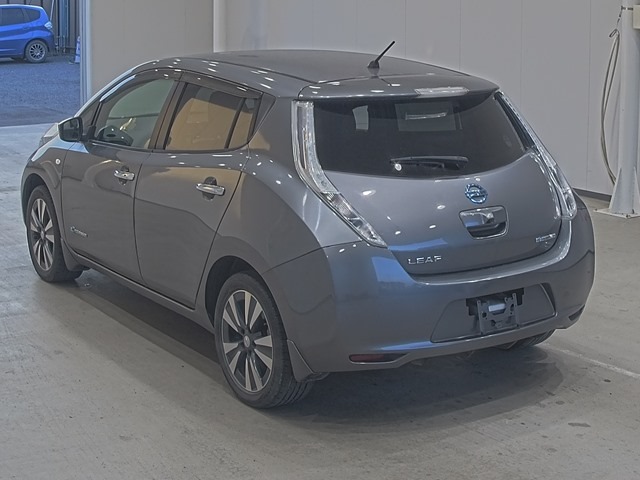Nissan Leaf X – Sliver