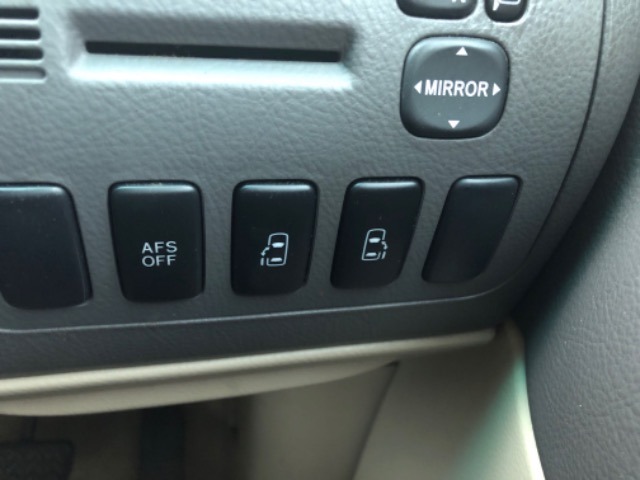 Toyota Alphard G Prim selection White